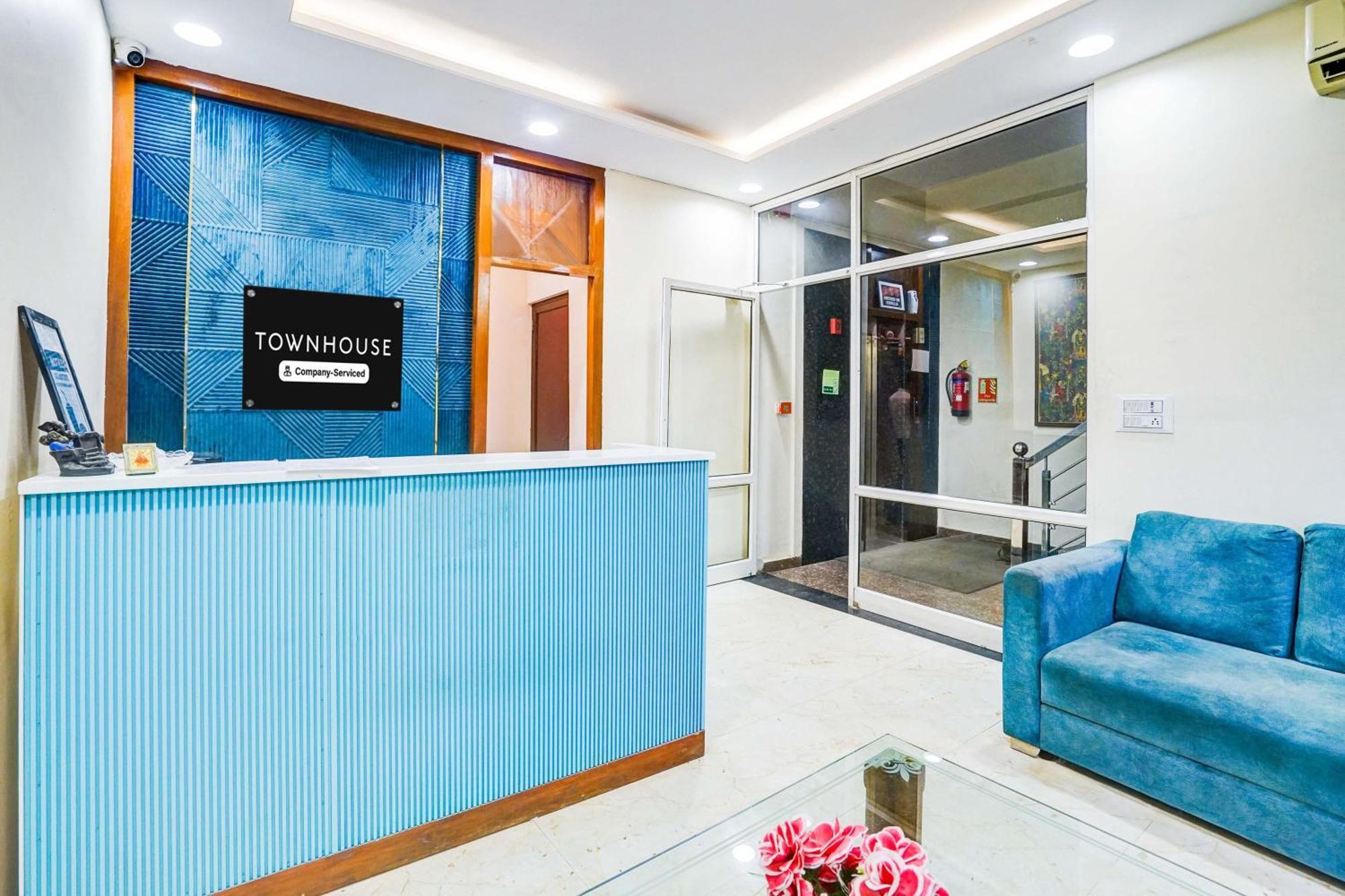 Super Townhouse Jagatpura Hotel Dzsaipur Kültér fotó