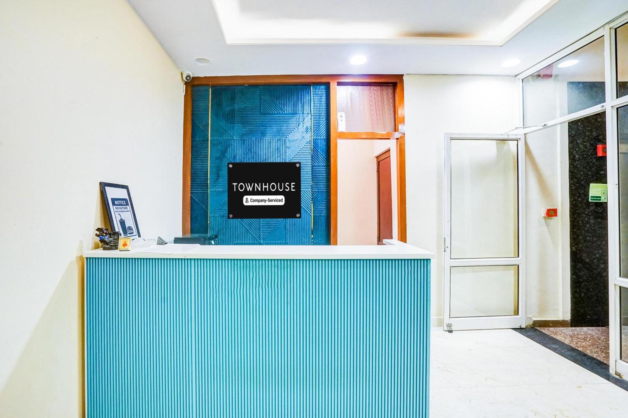 Super Townhouse Jagatpura Hotel Dzsaipur Kültér fotó