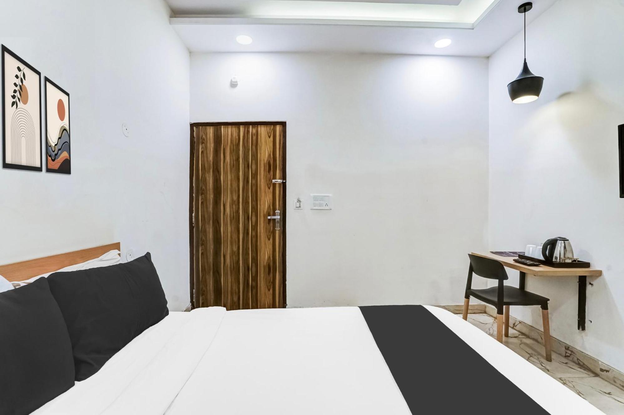 Super Townhouse Jagatpura Hotel Dzsaipur Kültér fotó